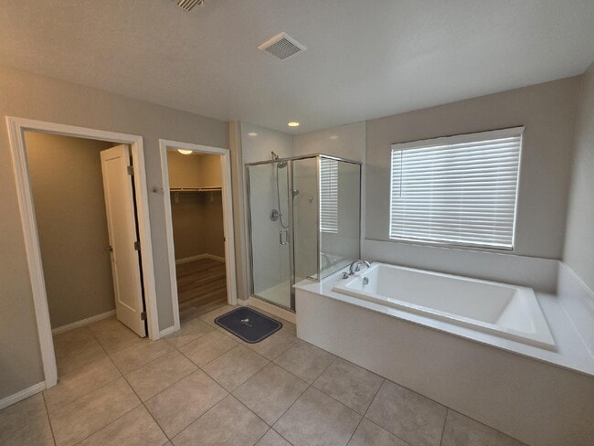 Photo - 9456 Brough Ave