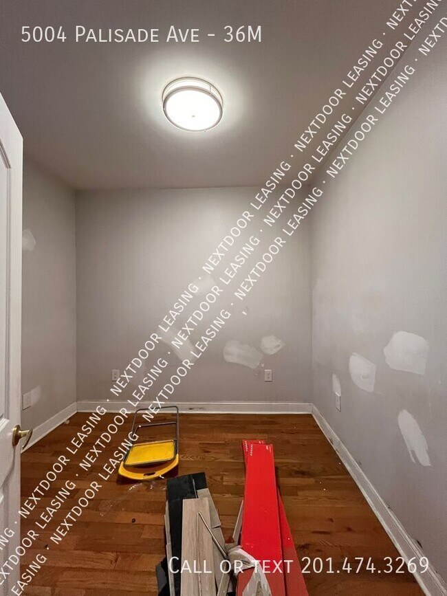 Photo - 5004 Palisade Ave Unit 36M