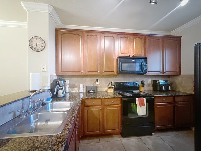 Photo - Charo Parkway Unit 434