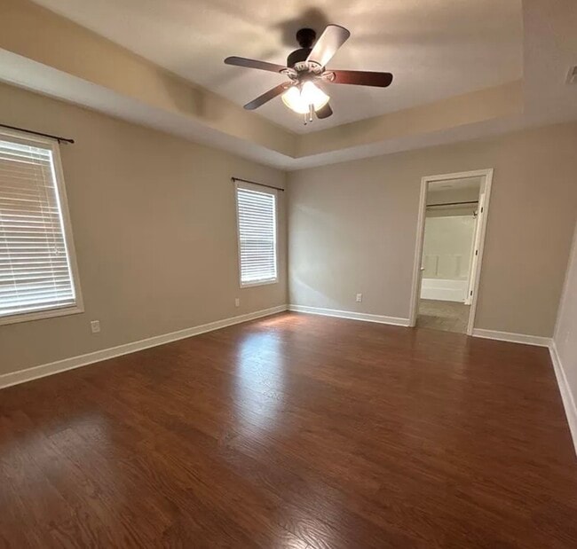 322 Hidden Springs Ln