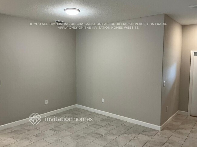 Photo - 2887 Gridiron Garden Isle