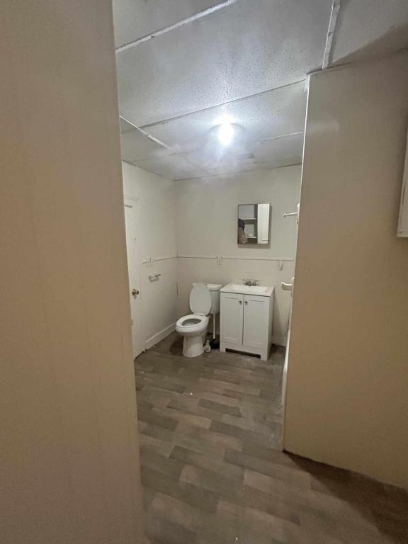 Photo - 908 Schuyler St