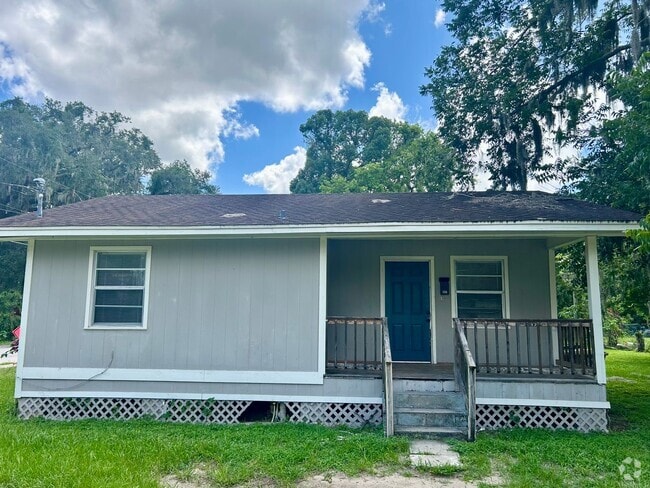 Building Photo - 131 NW 10th Ave Rental