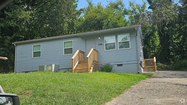 Building Photo - 2704 Sunset Ave Rental