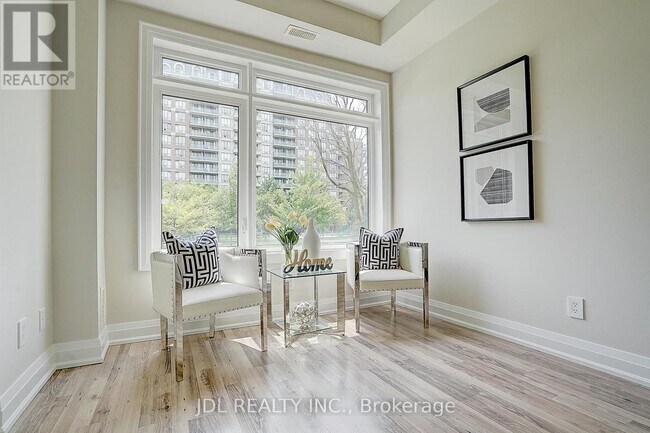 Photo - 370D Red Maple Rd