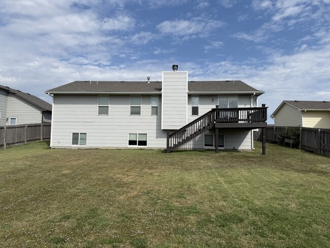 Photo - 816 S Longbranch Dr