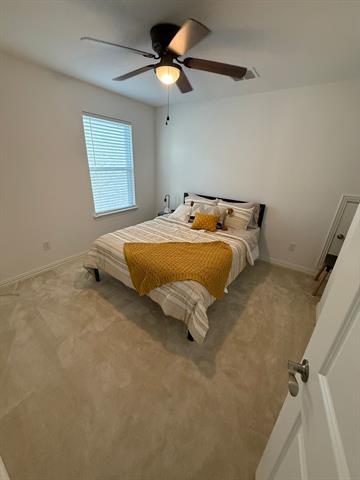 4617 Golden Gate Wy