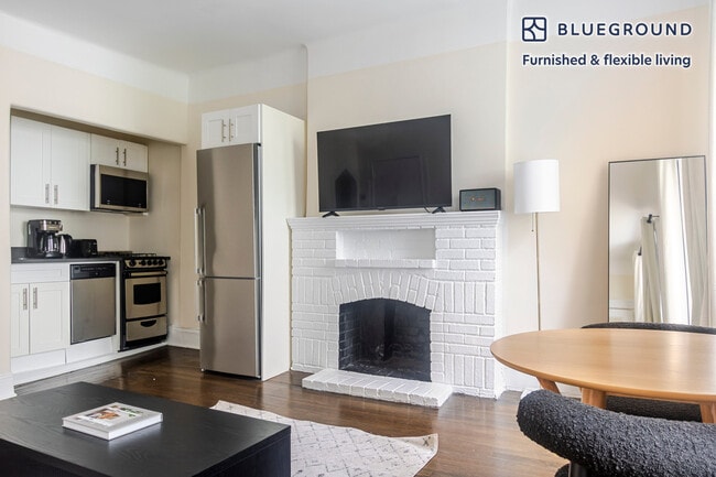 Photo - 26 Jane St Unidad FL3-ID1973