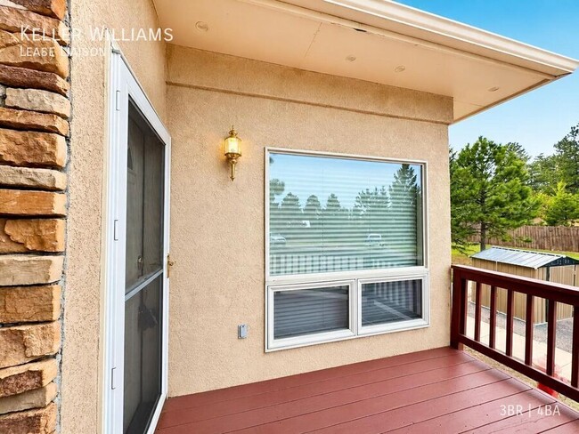 Photo - 701 Westwood Dr