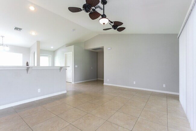 Photo - 1144 SW 6th Terrace