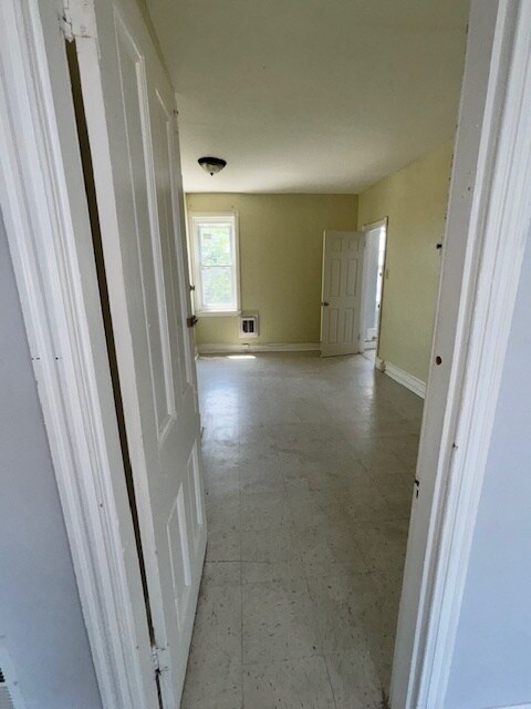 Photo - 1538 W Butler St