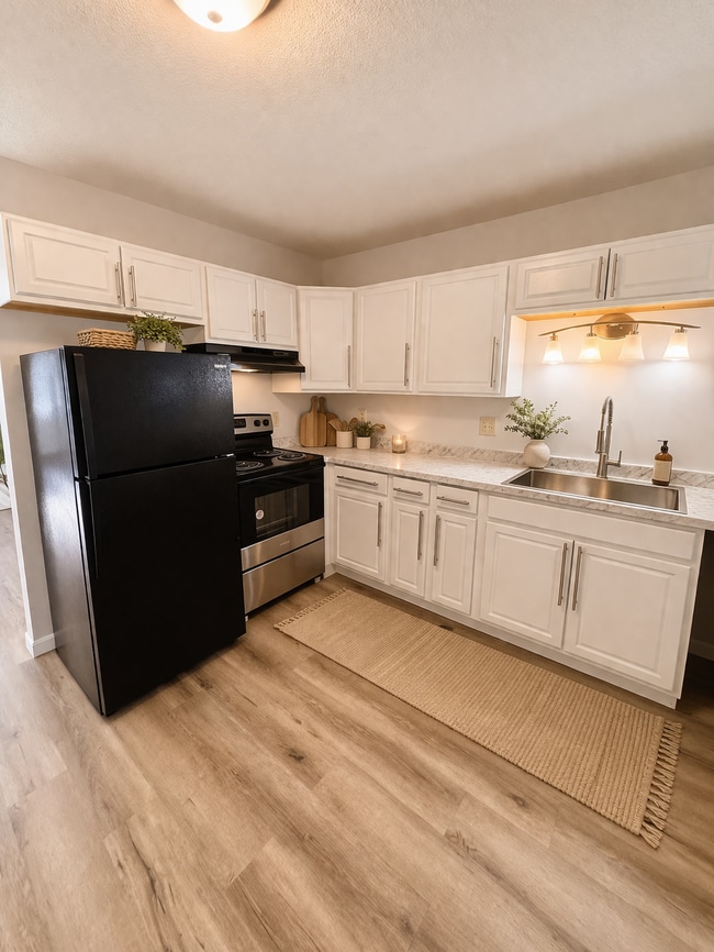 Building Photo - 5 Washington St Unit 5