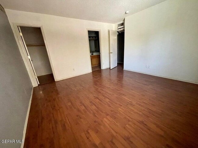 Photo - 3033 Tierra Humeda Dr