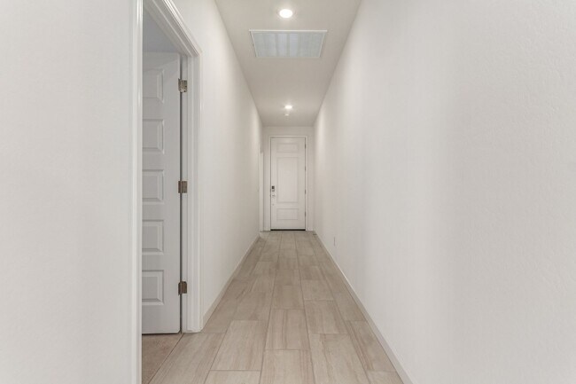 Photo - BRAND NEW!!! Never lived in 3 bed, 2.5 bat...