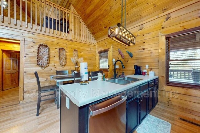 Photo - 2632 Camden Way