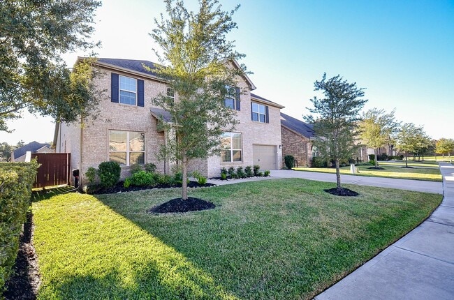 Photo - 24915 Meadowthorn Crest Ln