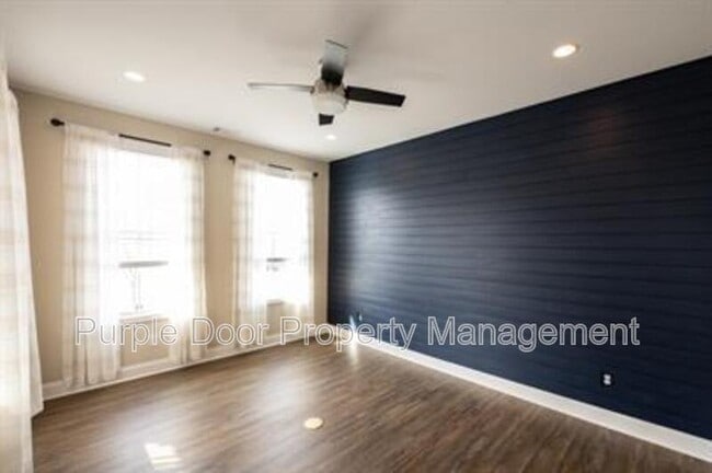 Photo - 318 Timbercreek Dr