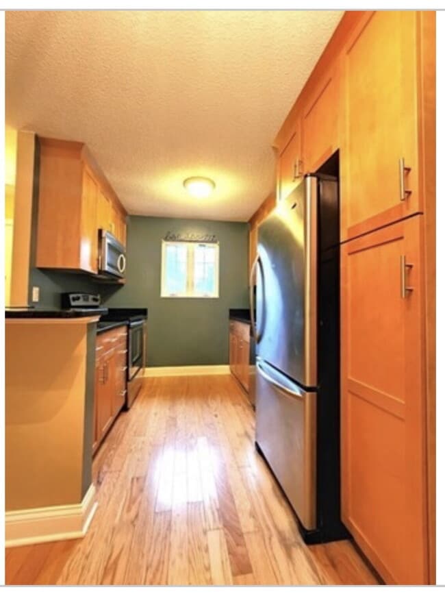 Photo - Beautiful two bedroom townhouse in the quiet town of Easton