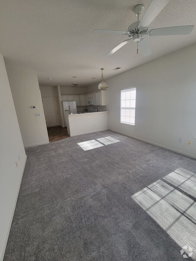 Building Photo - 2 Bed / 2 Bath Condo For Rent in Cross Gat...