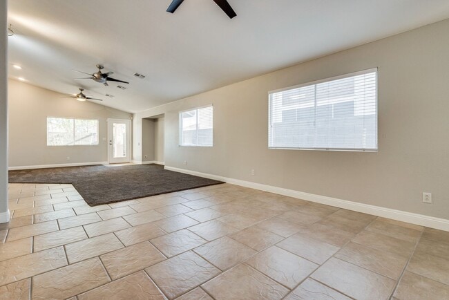 Photo - Single story 4 bed, 2 Bath with open floorplan
