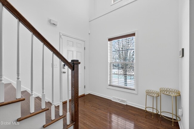 Photo - 8 Coronado Way