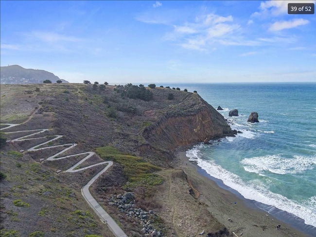 Photo - The Gem of Pacifica Unit D