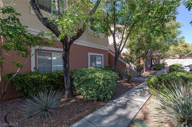Photo - 10553 Pine Glen Ave Unit 205