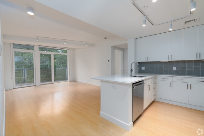 Building Photo - 605 Concord Ave Unit 209ADA