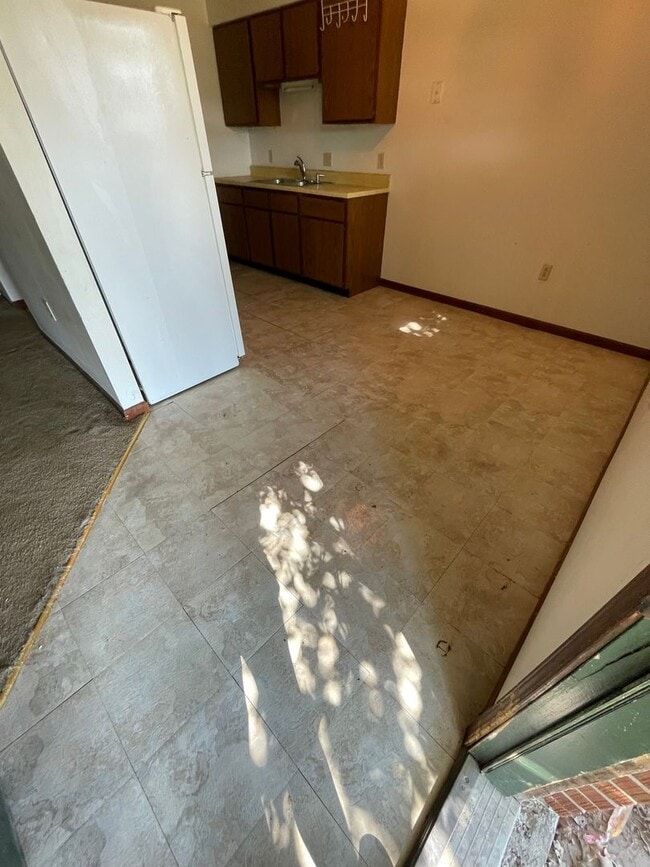 Photo - 106 W Southampton Dr Unit 4601 Bethel