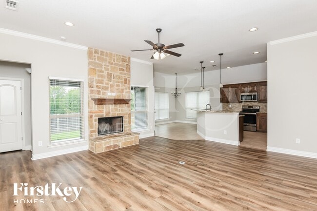 Photo - 612 Zachary Dr