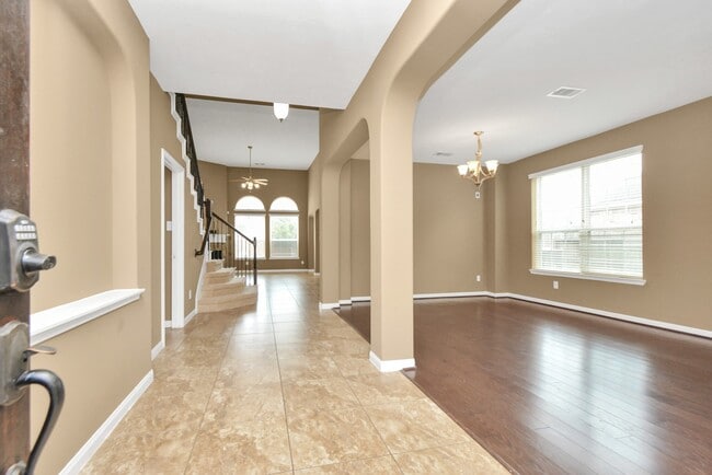 Photo - 3505 Barrington Ct