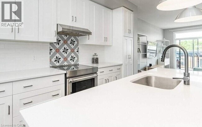 Photo - 60 Arkell Rd