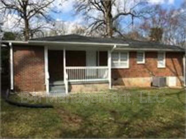 Building Photo - 109 Fifth Ave