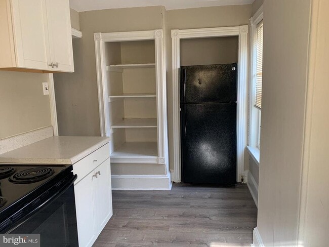 Building Photo - 209 Gay St