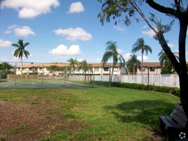 Building Photo - 6611 Winfield Blvd Rental