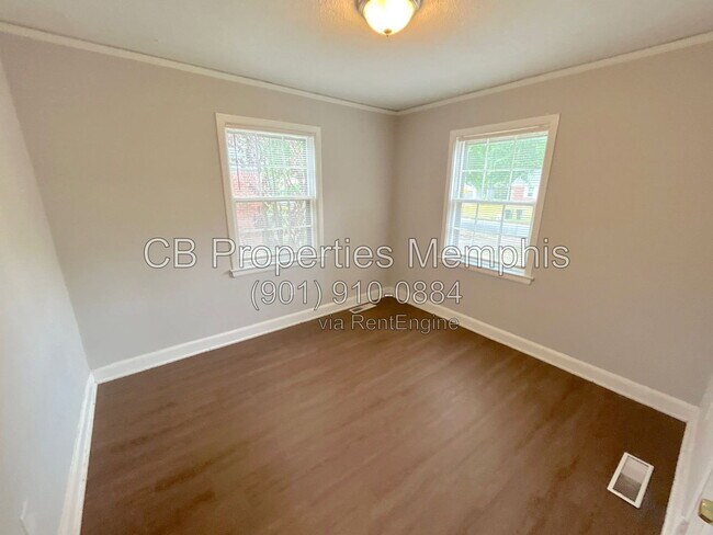 Photo - 4315 Leatherwood Ave
