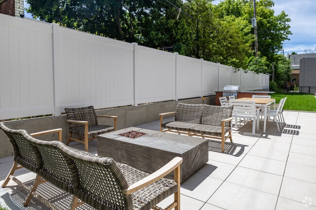 Outdoor Patio - The Fitz