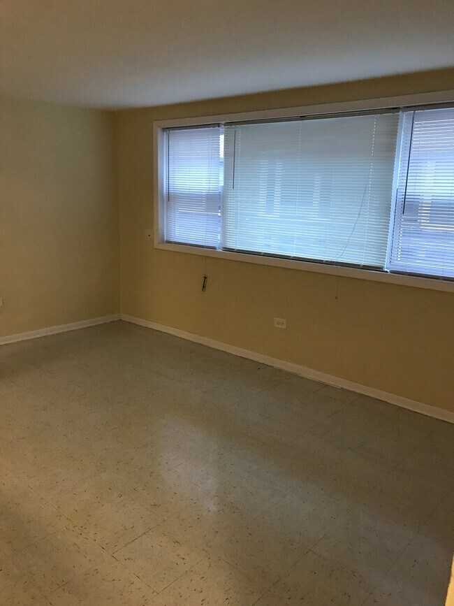 Photo - 1971 N 19th Ave Unit 2