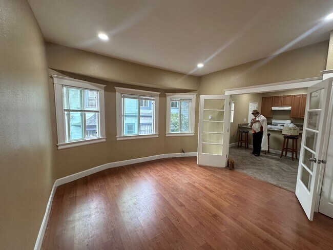 Photo - 475 W MacArthur Blvd Unit 477