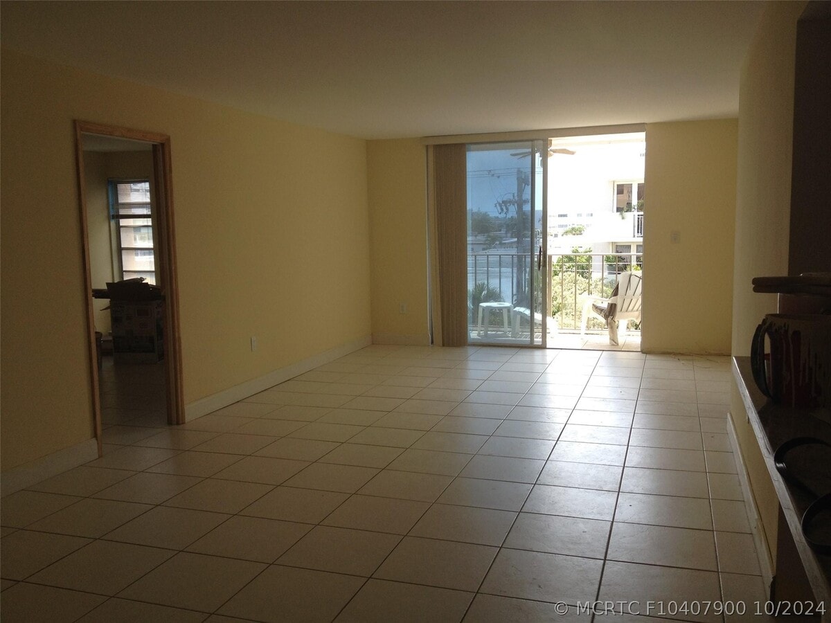 Photo - 7705 Abbott Ave Unit 402