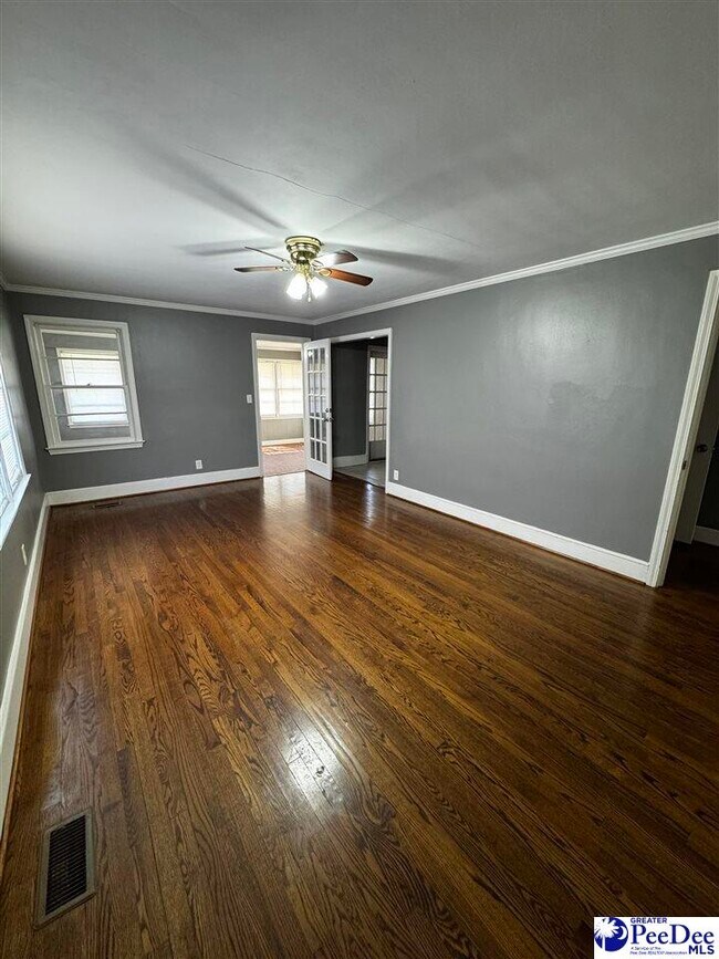 Photo - 1120 2nd Loop Rd