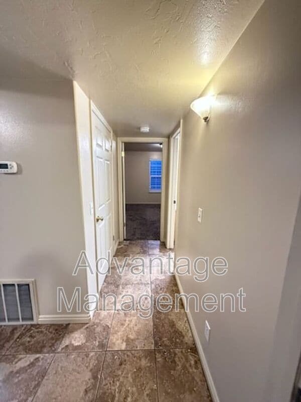 Photo - 1519 S 125 E St