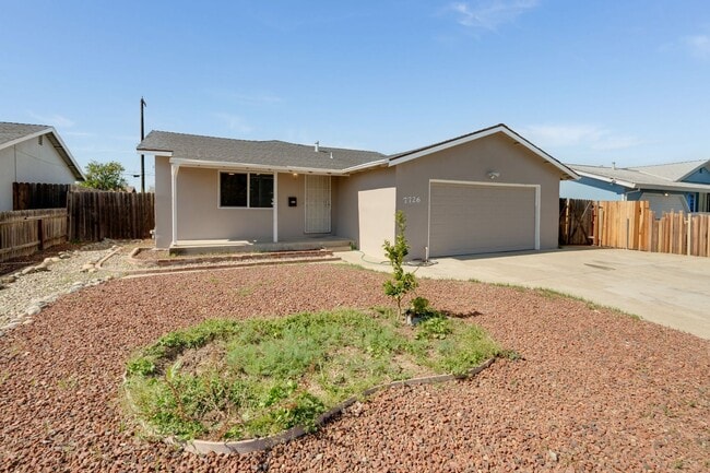 Photo - 7726 Laurie Way