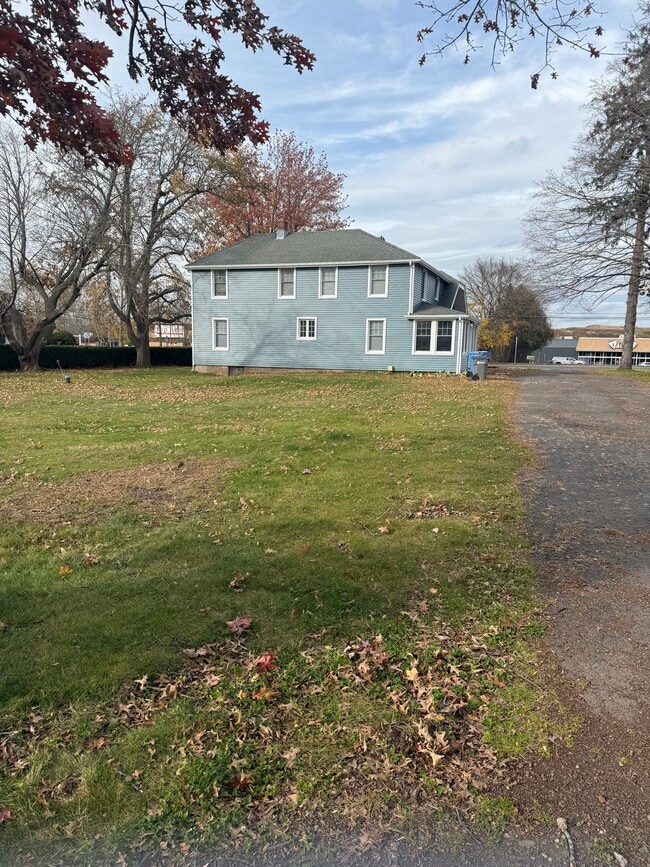 Photo - 150 Spencer St