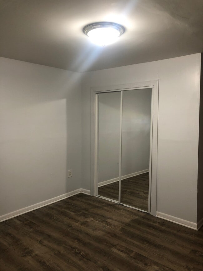 Photo - 4837 Grove St Unit G