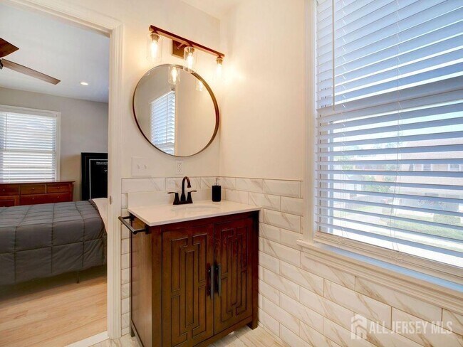 Photo - 20 Booream Ave