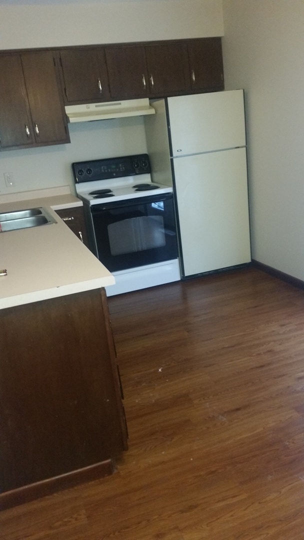 Photo - 2 Bedroom, 1.5 Bath Townhouse in Clinton, IA