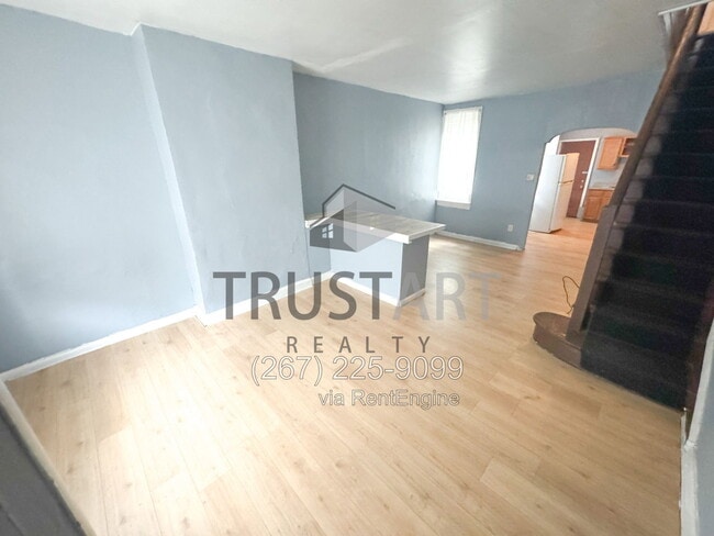 Photo - 3110 Custer St