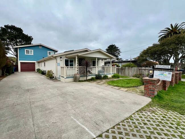 Lovely 3 bedroom 2 bathroom home with larg... - Lovely 3 bedroom 2 bathroom home with larg...