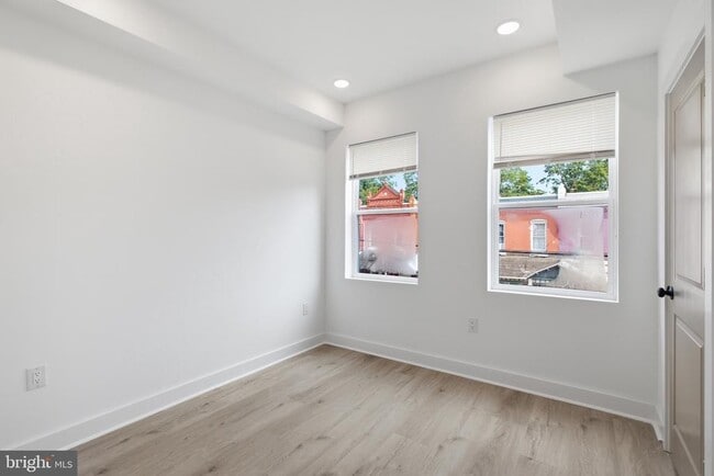 Photo - 4312 Pennsgrove St Unit 2